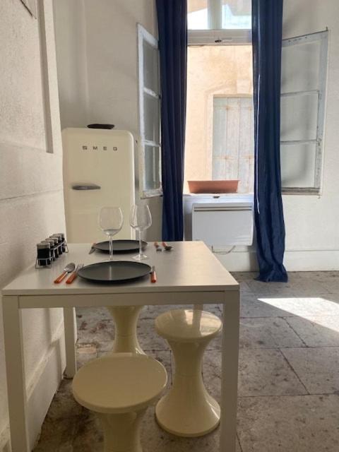 Apartment Grand F1 Centre Historique Ecusson 10min Comedie